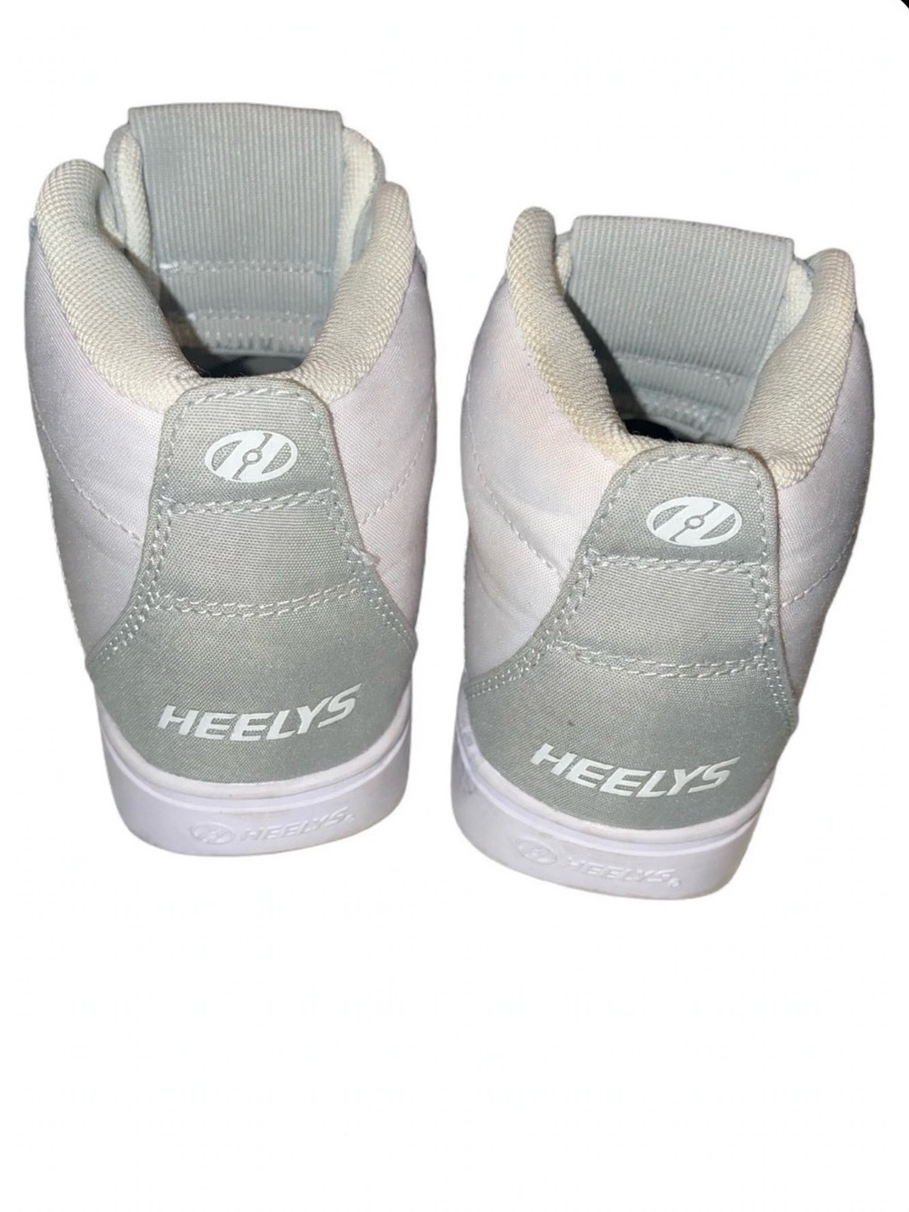 Heelys Kids' White and Light Gray High-Top Sneakers size 4